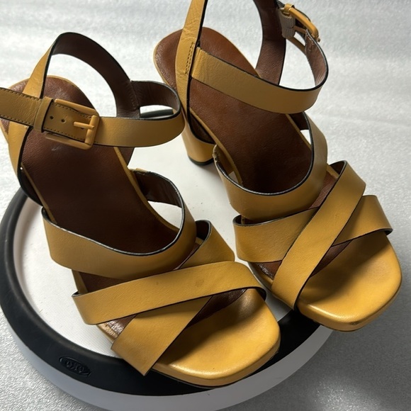Naturalizer Julisa Heels Sandals 8.5 WIDE Yellow Bright Summer Leather - Picture 4 of 11